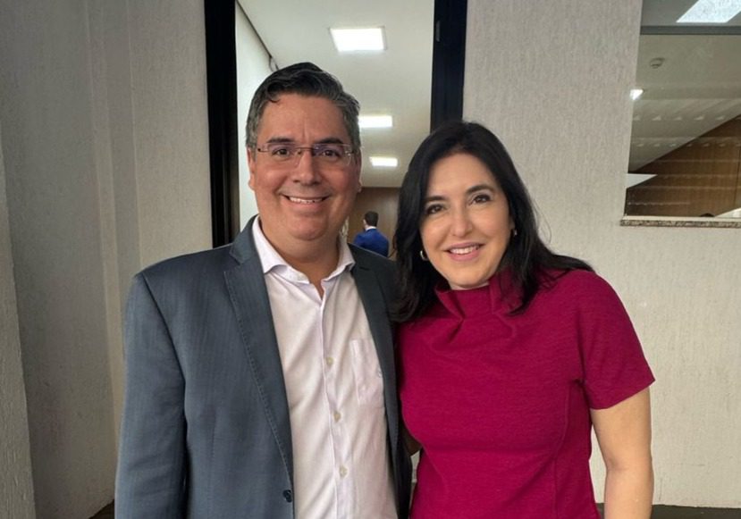 Dr-Victor-Rocha-com-a-Ministra-Simone-Tebet