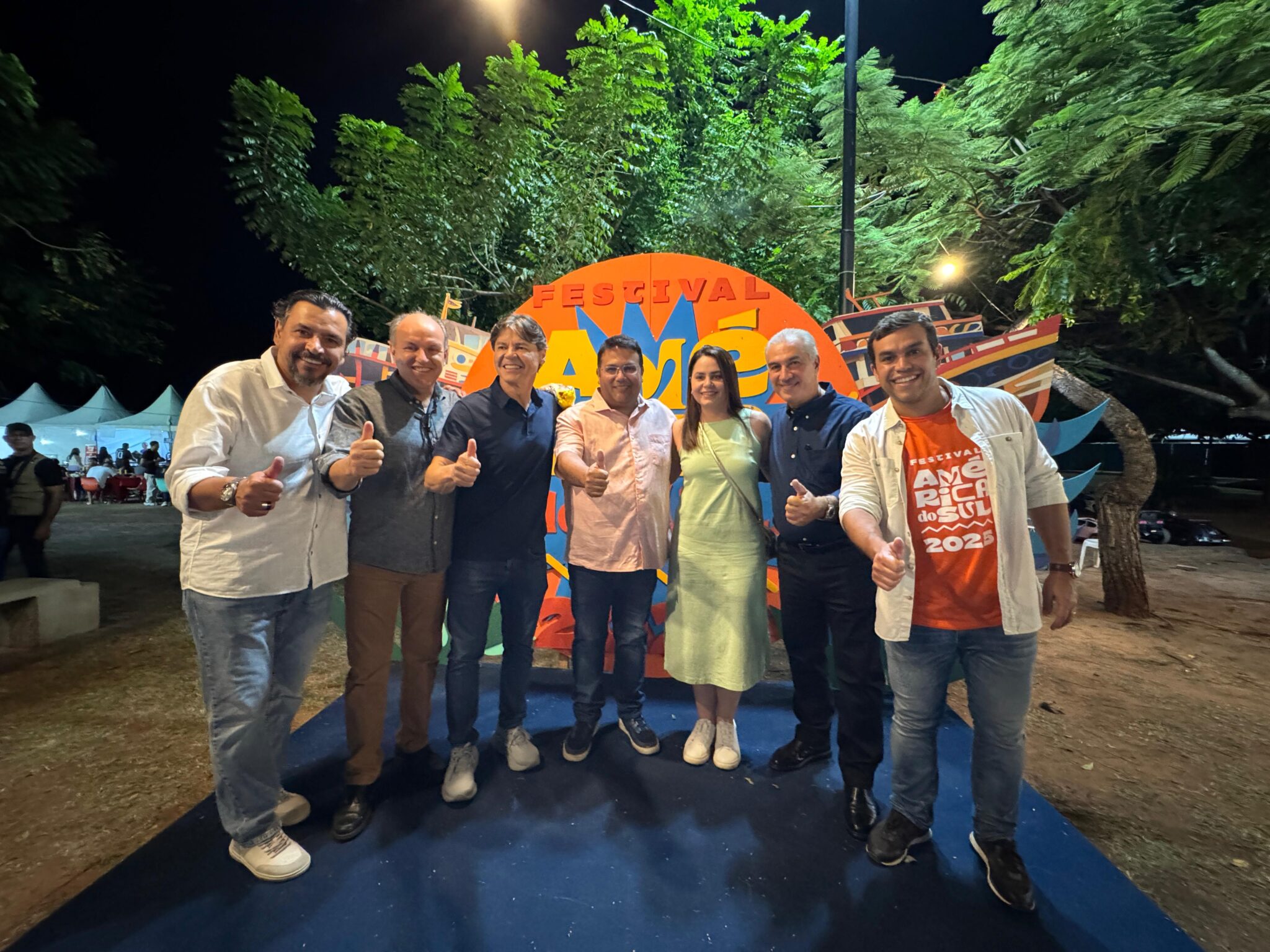 Beto-Pereira-prestigia-abertura-do-Festival-America-do-Sul-em-Corumba-e-debate-demandas-do-setor-de-transporte-2048×1536