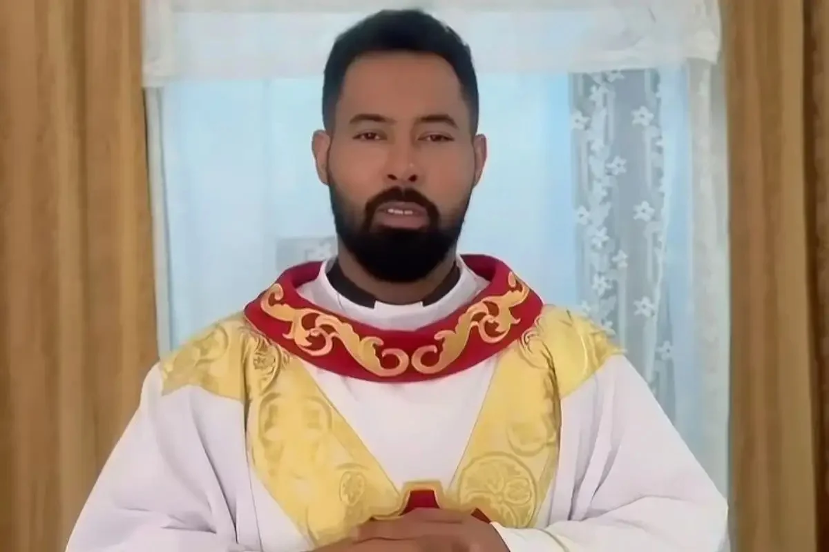 padre-flagrado-com-noiva-de-fiel-da-igreja