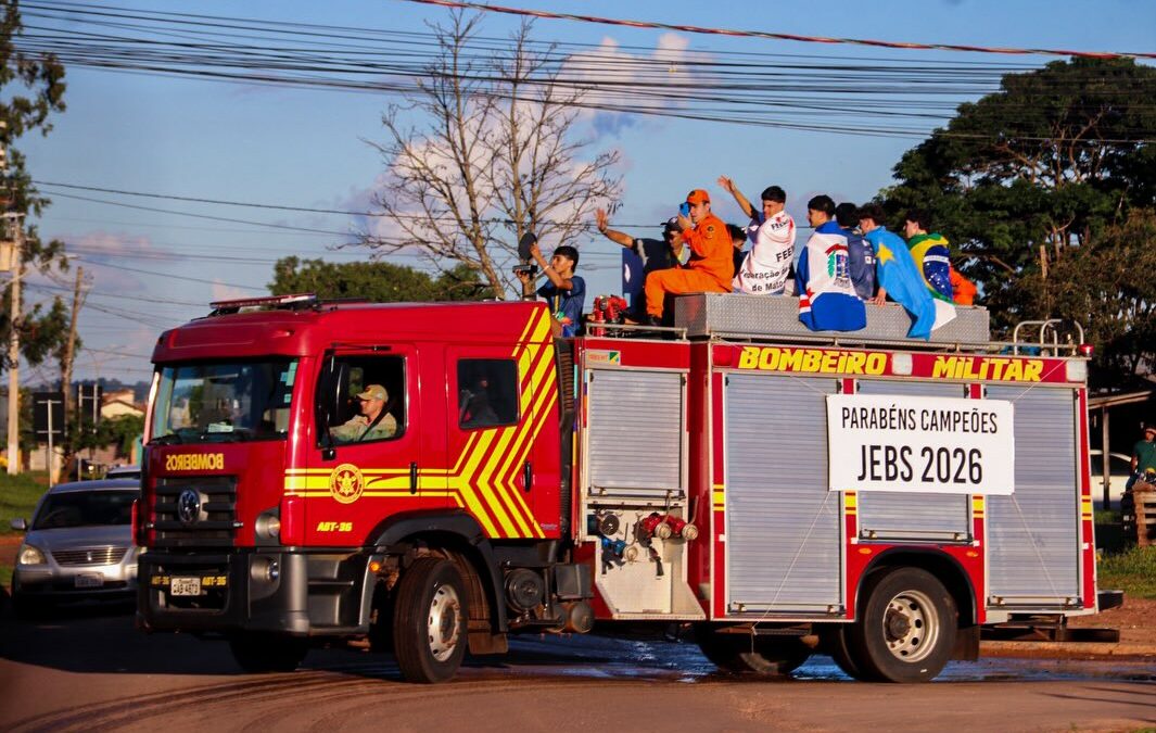 “Meninos do Terrão” recebem moção de congratulação após título nacional
