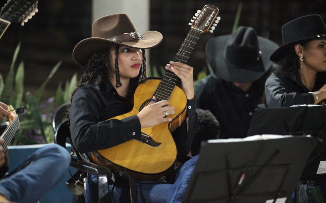 Sesc Corumbá está com vagas abertas para curso gratuito de Viola Caipira